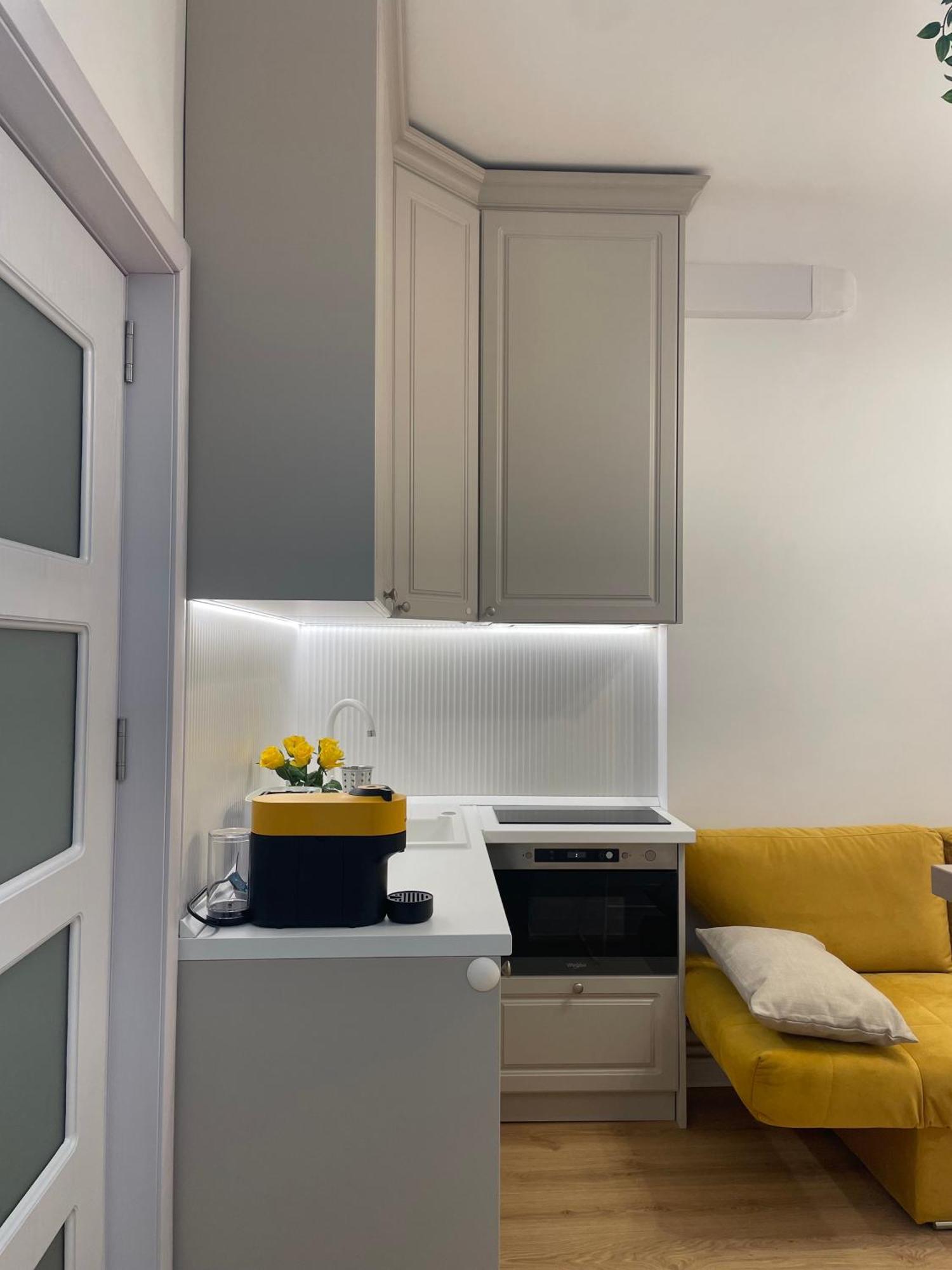 Studio Alice Romana Square Leilighet Bucureşti Eksteriør bilde