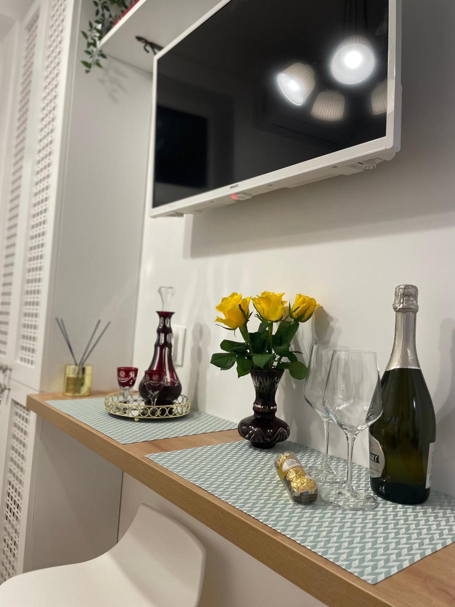 Studio Alice Romana Square Leilighet Bucureşti Eksteriør bilde